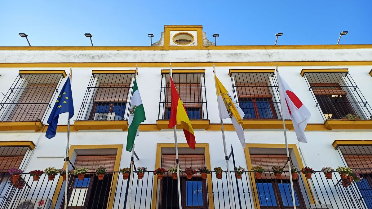 El Ayuntamiento de Coria del Río aprueba el inicio de la rehabilitación energética de los edificios municipales con la estrategia "DUSI Coria del Río 2020"